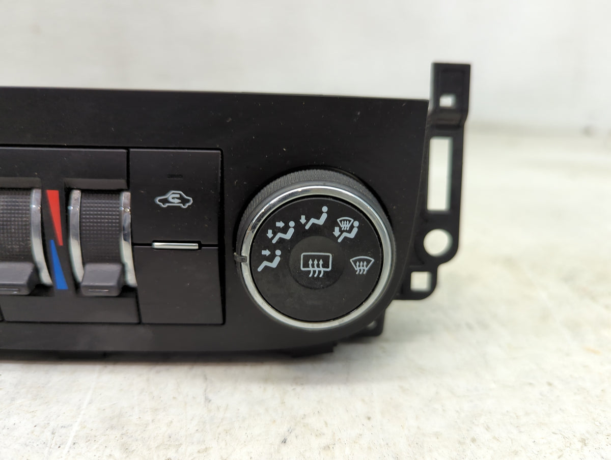 2014 Chevrolet Impala Climate Control Module Temperature AC/Heater Replacement P/N:22884767 Fits OEM Used Auto Parts - Oemus