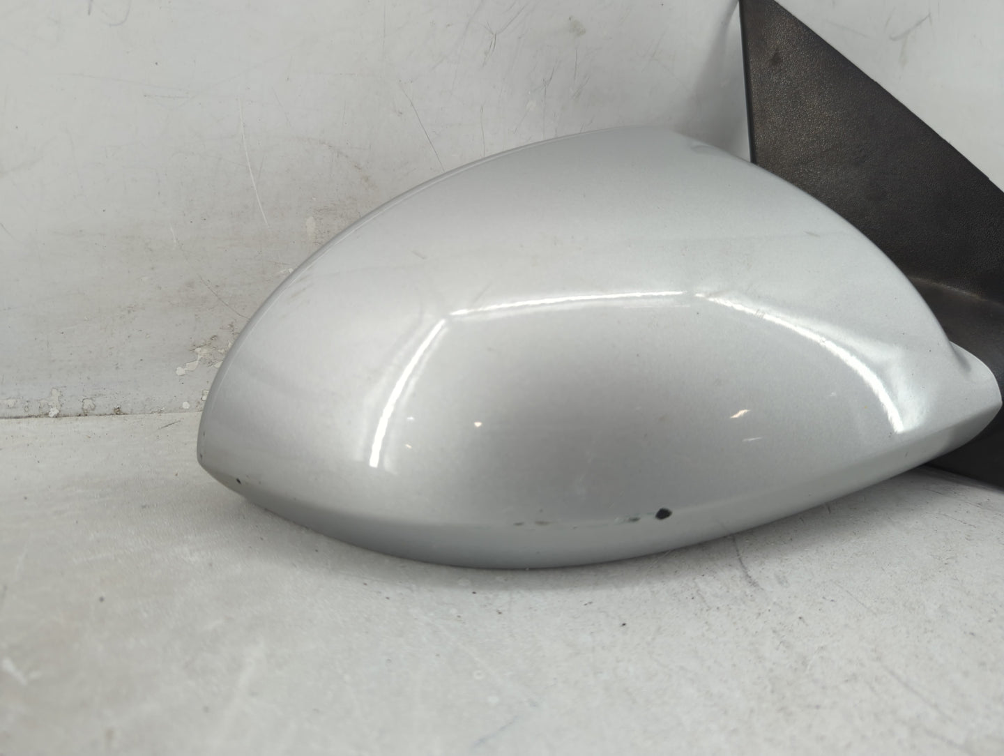 2007-2016 Chevrolet Impala Passenger Side View Mirror - Right Door Mirror OEM Used - Oemusedautoparts1.com