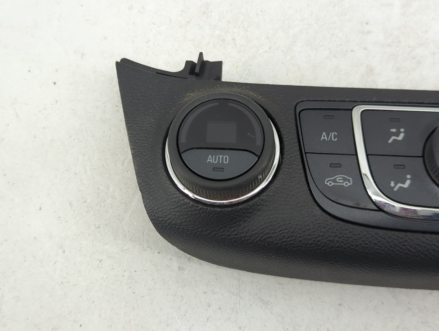 2014-2020 Chevrolet Impala Climate Control Module Temperature AC/Heater Replacement P/N:23113226 QFGM207A Fits OEM Used Auto