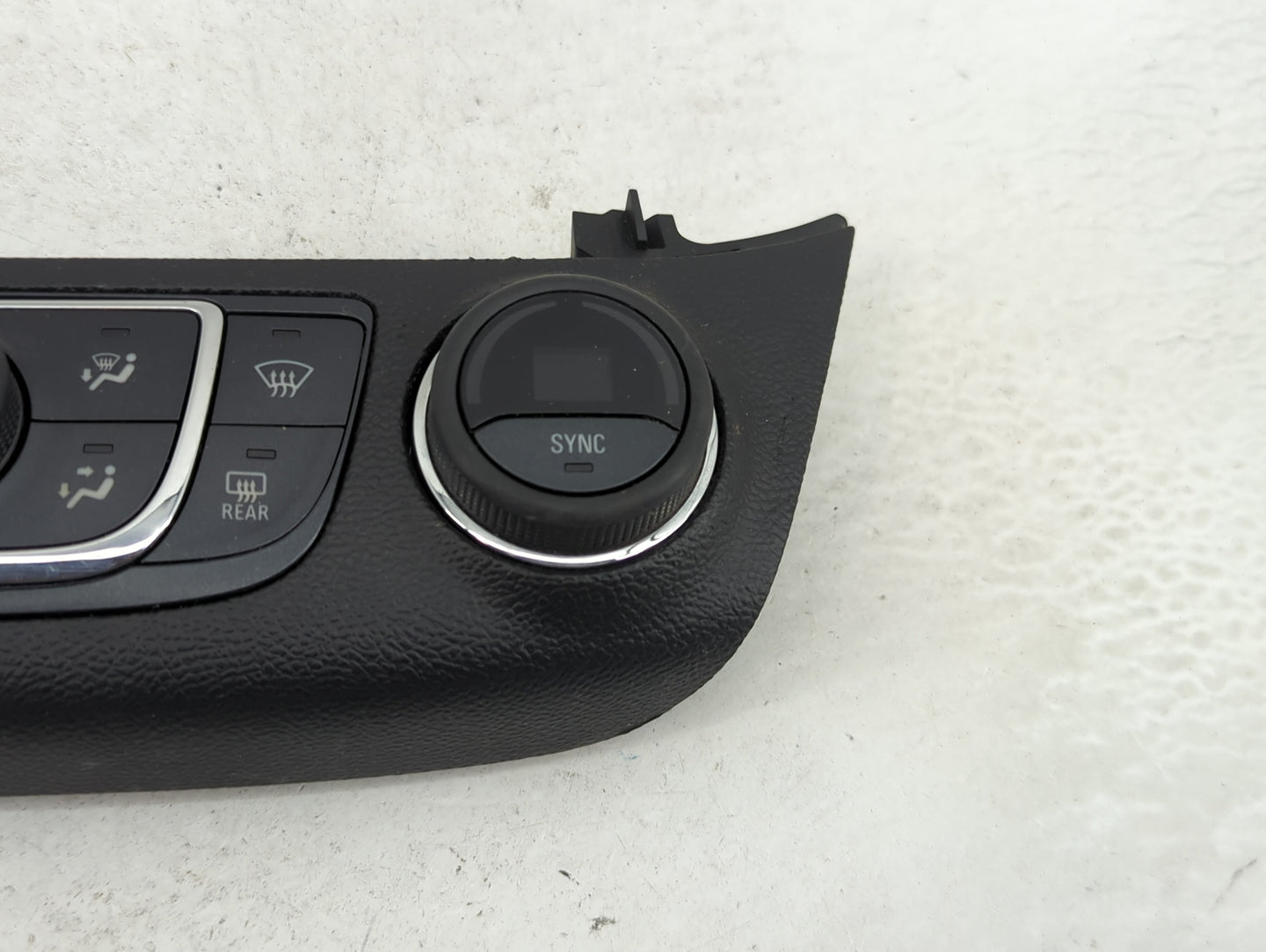 2014-2020 Chevrolet Impala Climate Control Module Temperature AC/Heater Replacement P/N:23113226 QFGM207A Fits OEM Used Auto
