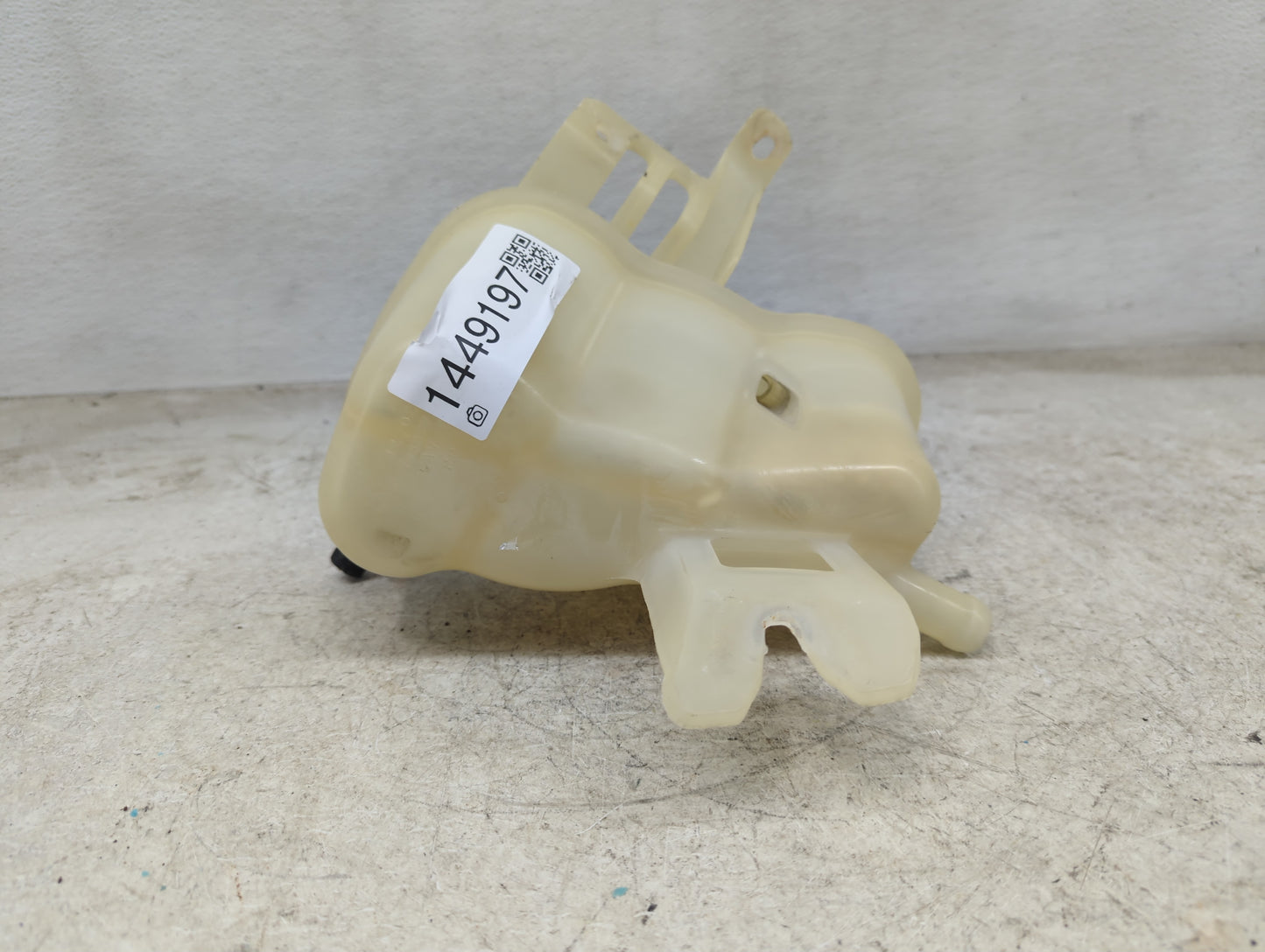 2012 Chevrolet Impala Radiator Coolant Overflow Expansion Tank Bottle 1449197 - Oemusedautoparts1.com