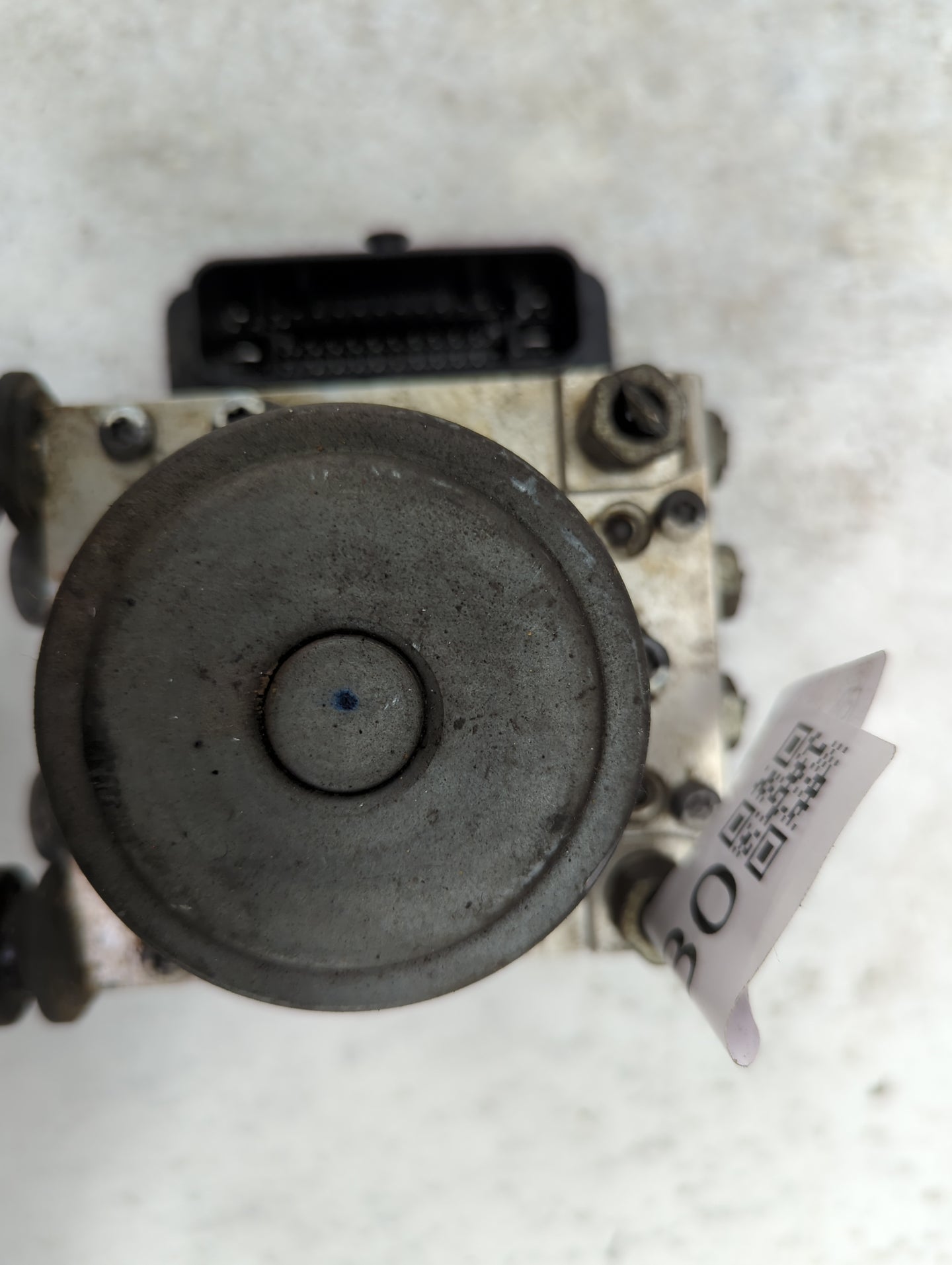 2014-2016 Chevrolet Impala ABS Pump Control Module Replacement P/N:23183131 8511207, 59323621 Fits Fits 2014 2015 2016 OEM U