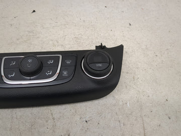 2014 Chevrolet Impala Climate Control Module Temperature AC/Heater Replacement P/N:23453509 SBB167476, QFGM207A Fits OEM Used Auto Parts