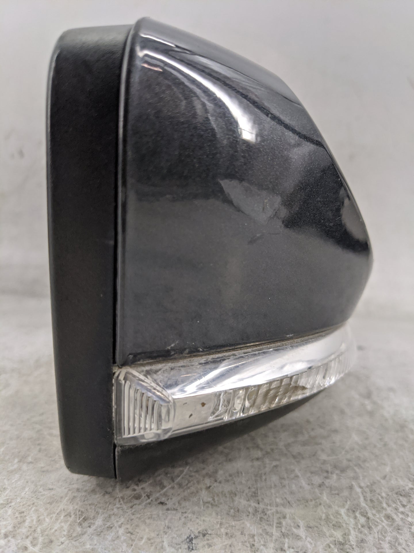 2014-2015 Chevrolet Impala Passenger Side View Mirror - Right Door Mirror OEM Used - Oemusedautoparts1.com