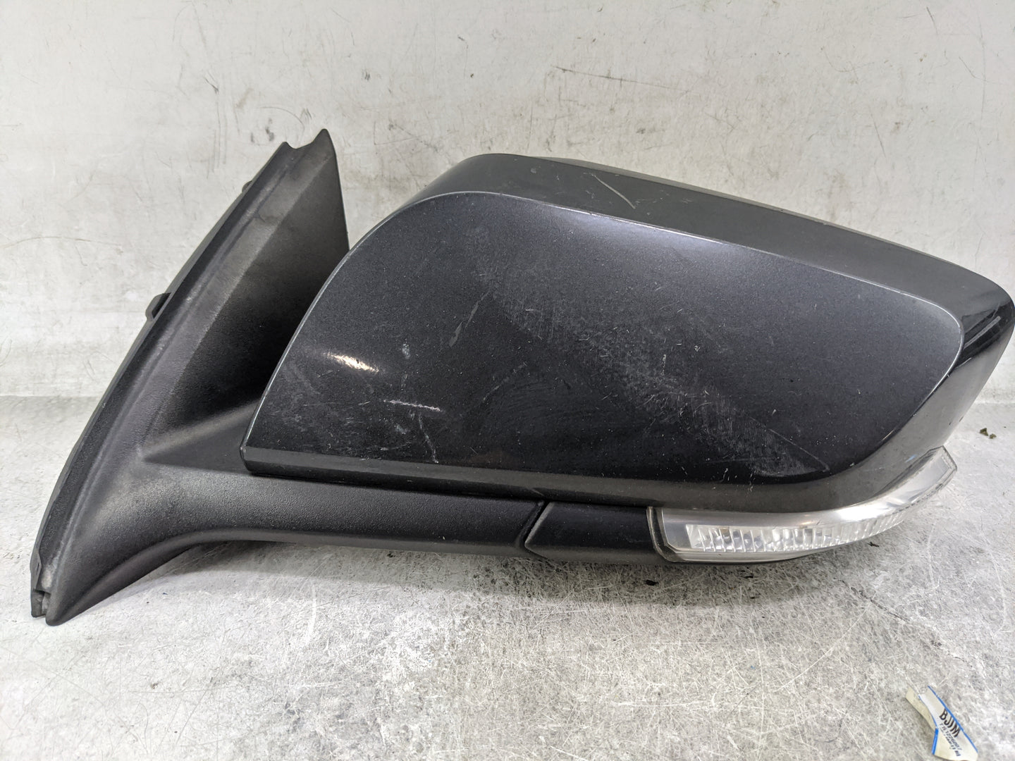 2014-2015 Chevrolet Impala Driver Side View Mirror - Left Door Mirror OEM Used - Oemusedautoparts1.com