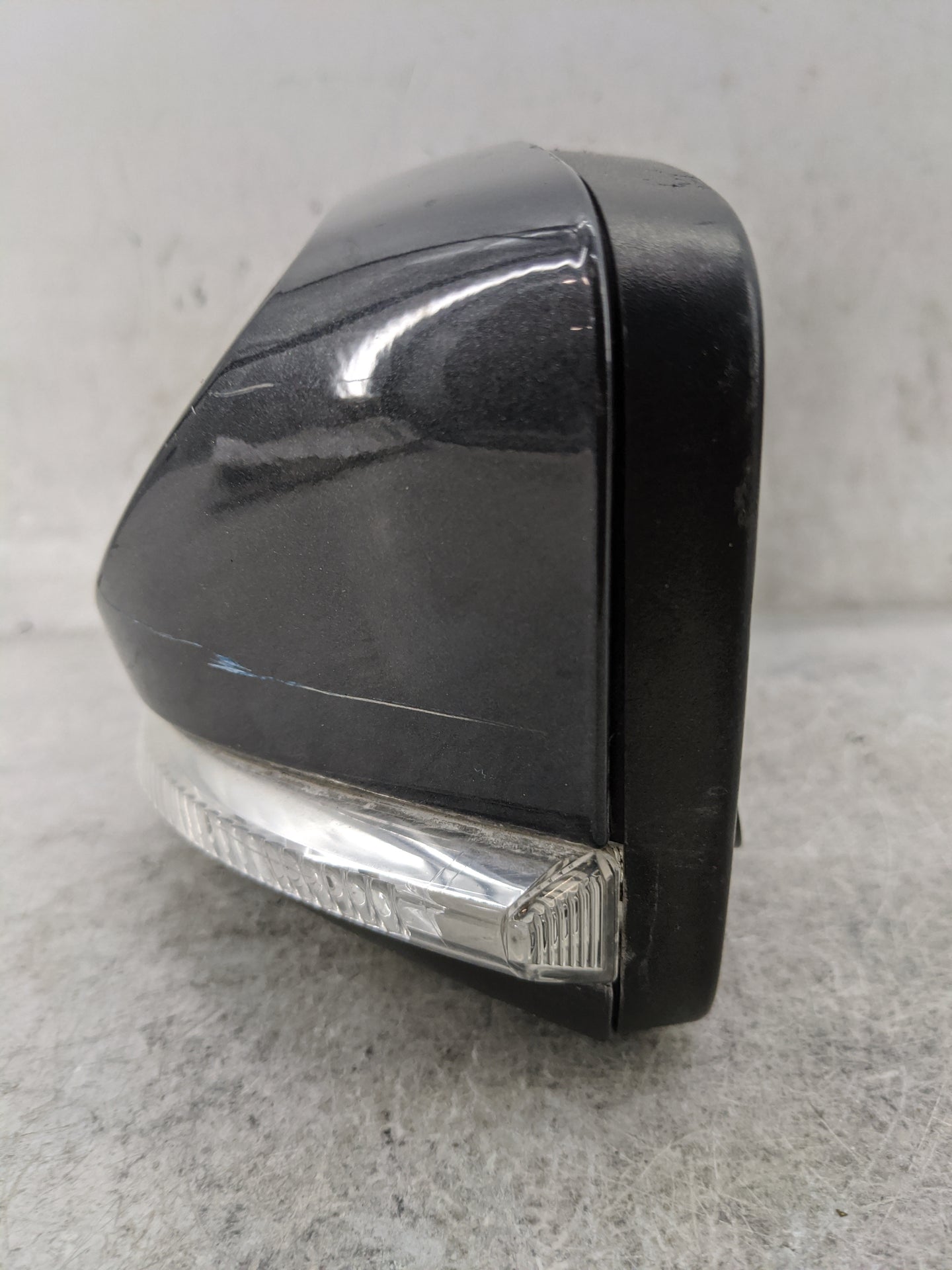 2014-2015 Chevrolet Impala Driver Side View Mirror - Left Door Mirror OEM Used - Oemusedautoparts1.com