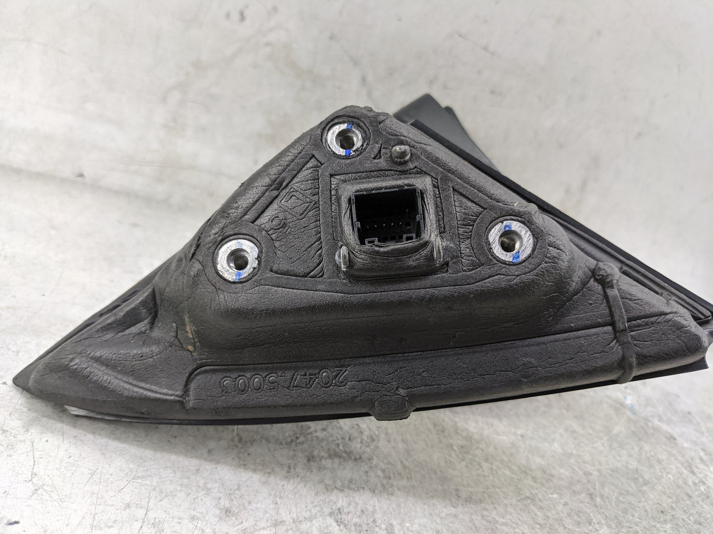 2014-2015 Chevrolet Impala Driver Side View Mirror - Left Door Mirror OEM Used - Oemusedautoparts1.com