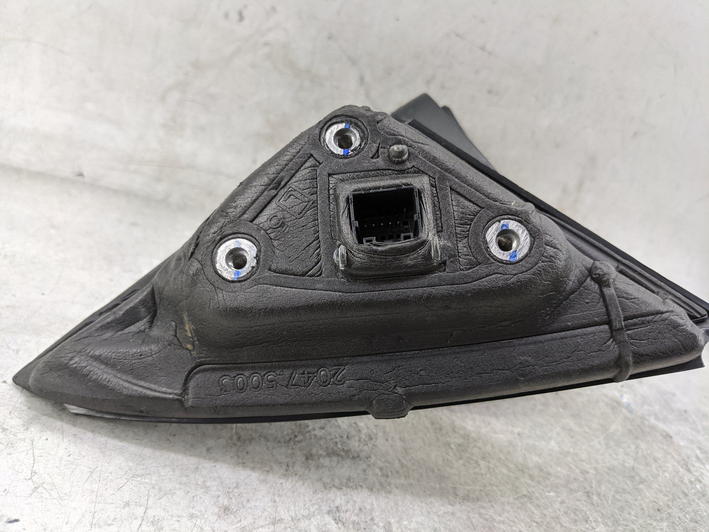 2014-2015 Chevrolet Impala Driver Side View Mirror - Left Door Mirror OEM Used - Oemusedautoparts1.com