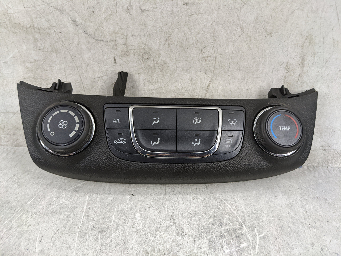 2014 Chevrolet Impala Climate Control Module Temperature AC/Heater Replacement P/N:84429866 QFGM205B, SDH041777 Fits OEM Use