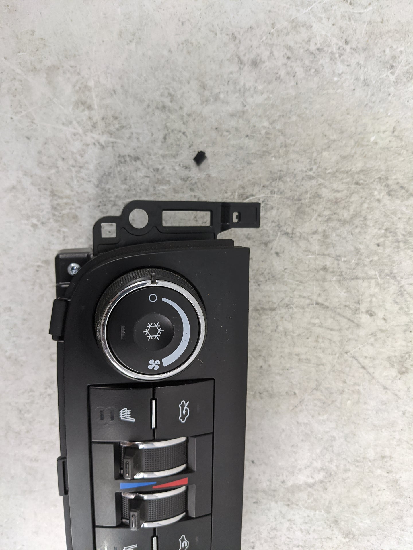 2012-2016 Chevrolet Impala Climate Control Module Temperature AC/Heater Replacement P/N:22884766 Fits OEM Used Auto Parts - 