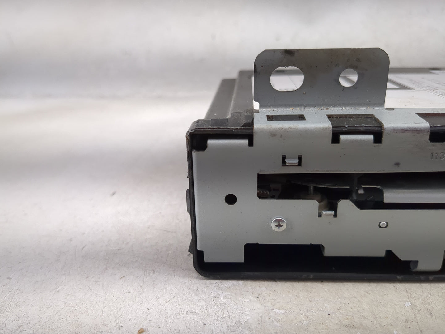 2014 Chevrolet Impala Radio AM FM Cd Player Receiver Replacement P/N:23118961 Fits OEM Used Auto Parts - Oemusedautoparts1.c