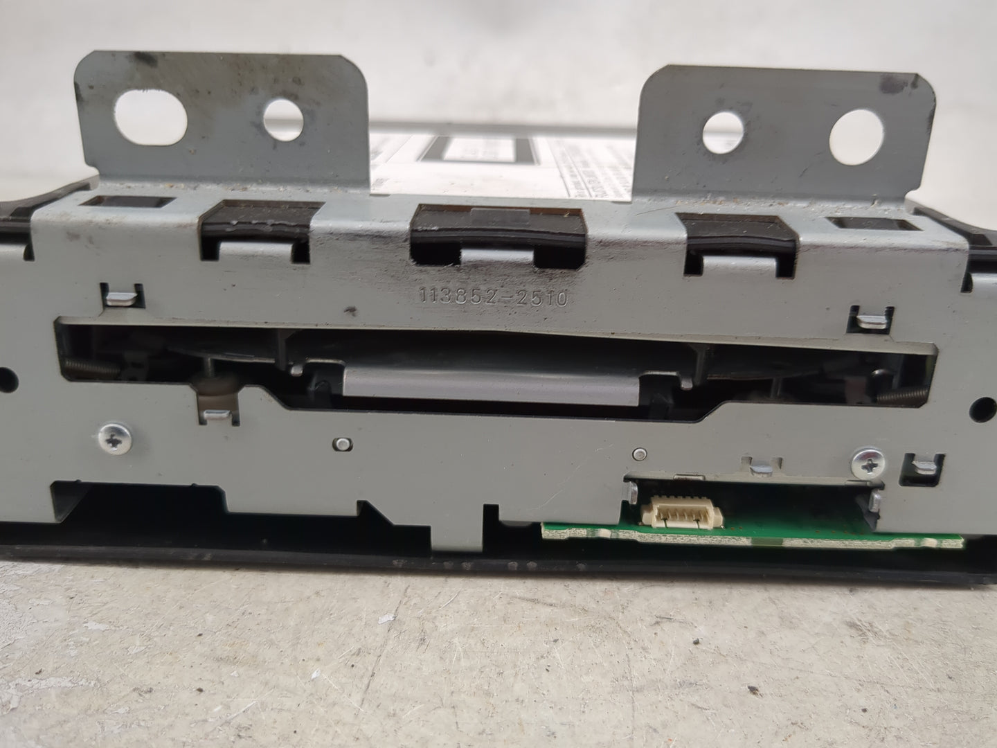2014 Chevrolet Impala Radio AM FM Cd Player Receiver Replacement P/N:23118961 Fits OEM Used Auto Parts - Oemusedautoparts1.c