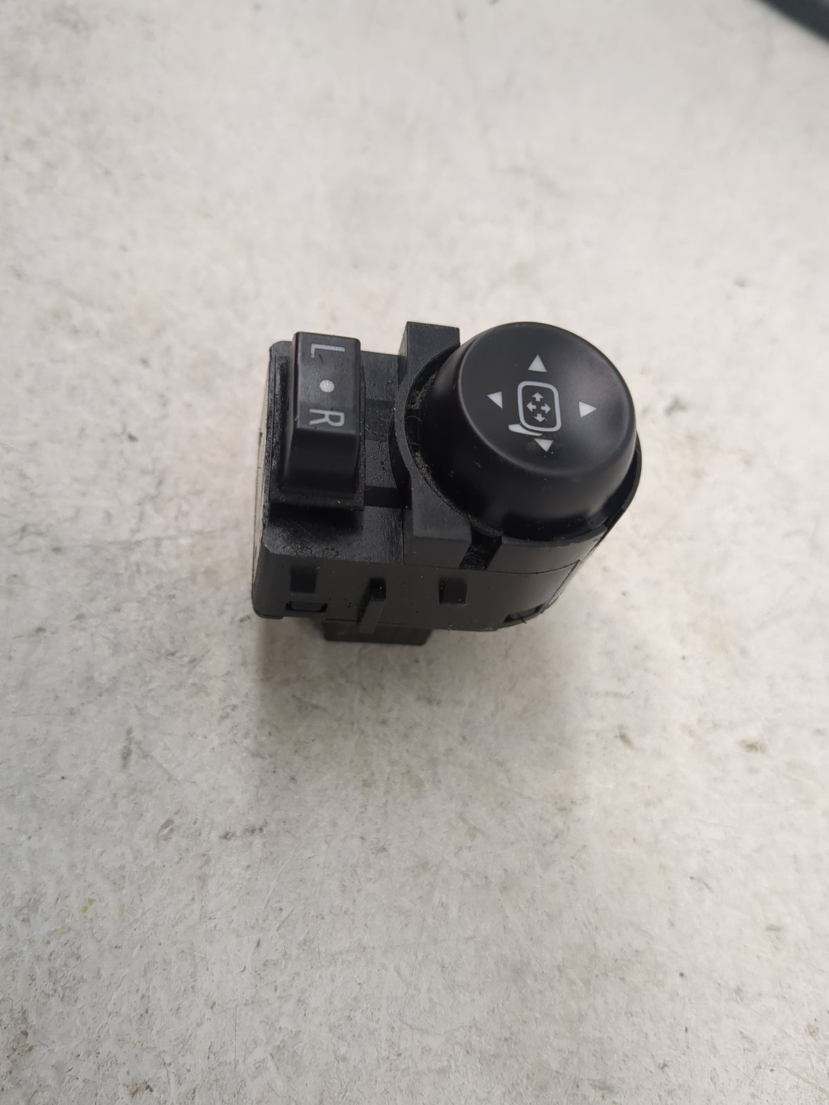 2014-2020 Chevrolet Impala Master Power Window Switch Replacement Driver Side Left Fits Fits 2014 2015 2016 2017 2018 2019 2
