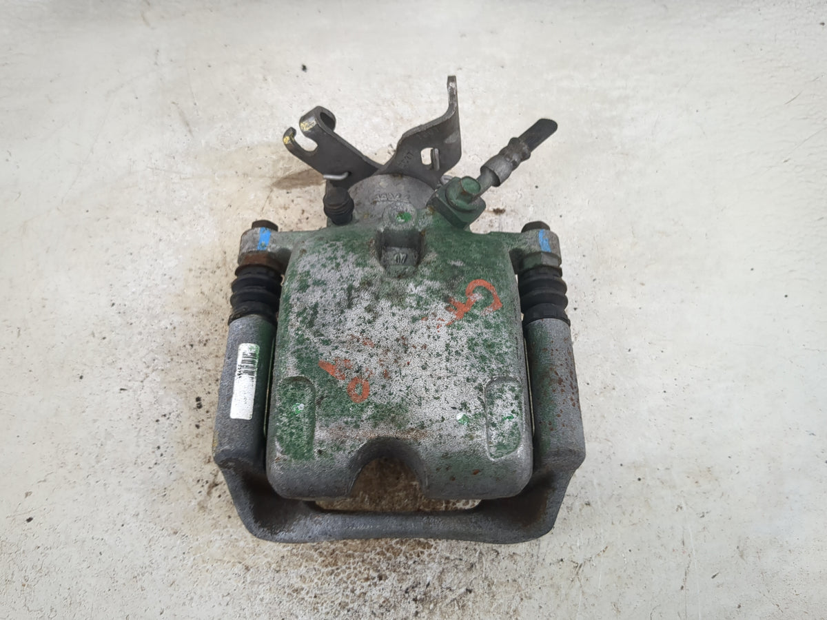 2014 Chevrolet Impala Rear Driver Left Brake Caliper - Oemusedautoparts1.com