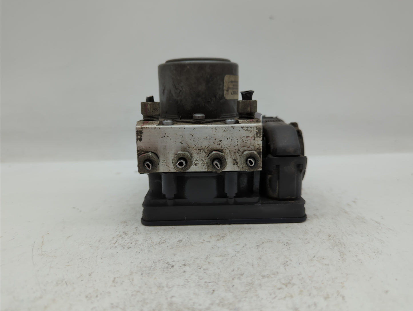 2014-2015 Chevrolet Impala ABS Pump Control Module Replacement P/N:23183130 23183132, 23432807 Fits Fits 2014 2015 OEM Used 