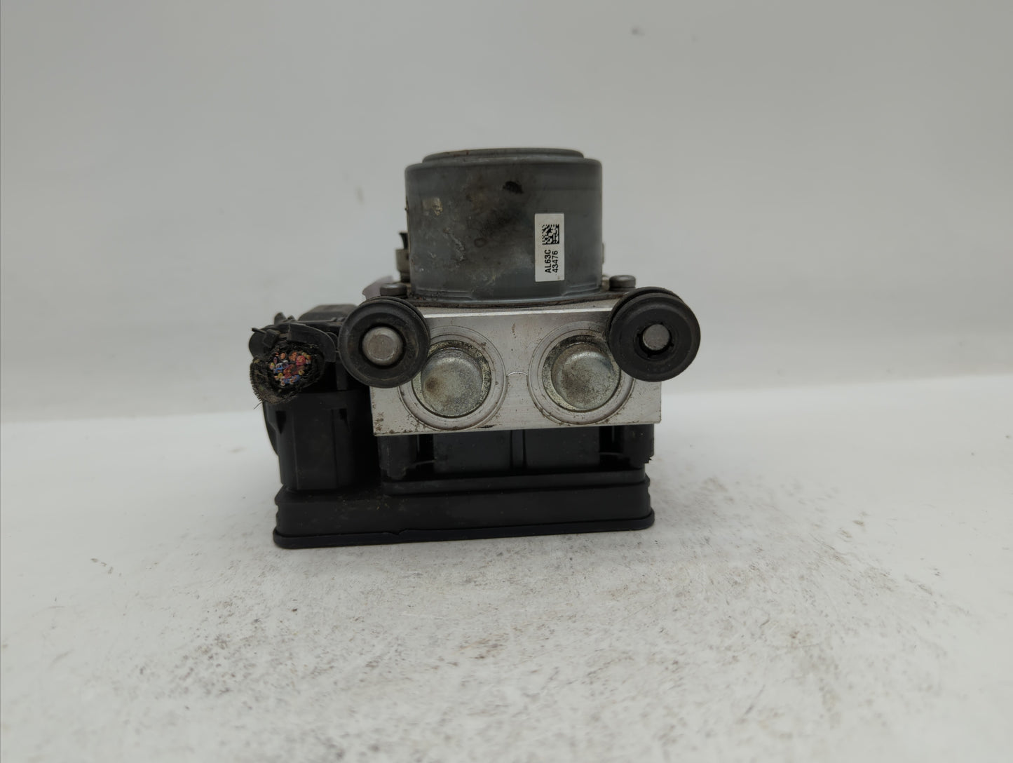 2014-2015 Chevrolet Impala ABS Pump Control Module Replacement P/N:23183130 23183132, 23432807 Fits Fits 2014 2015 OEM Used 