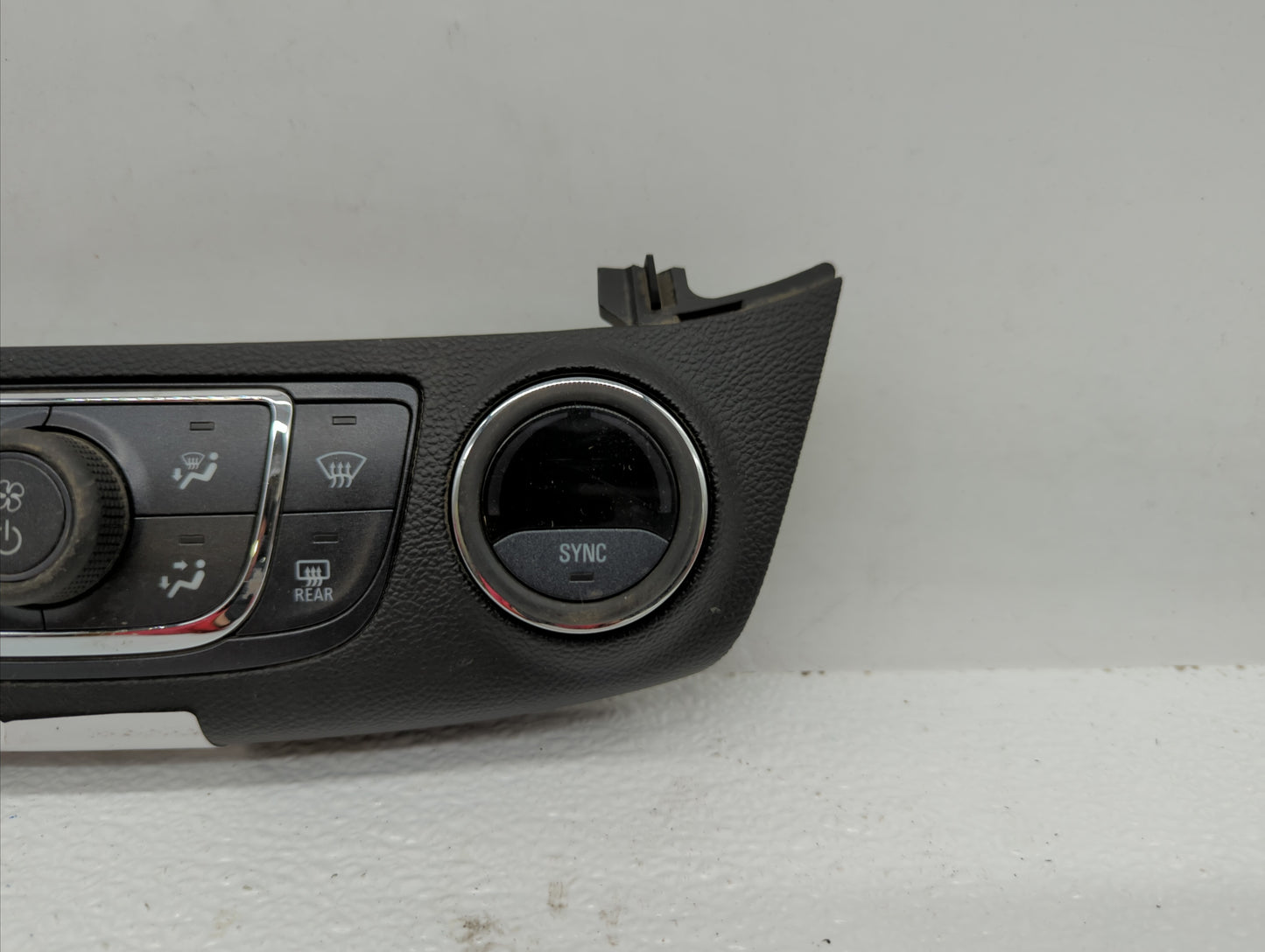 2014-2020 Chevrolet Impala Climate Control Module Temperature AC/Heater Replacement P/N:23453509 Fits OEM Used Auto Parts - 