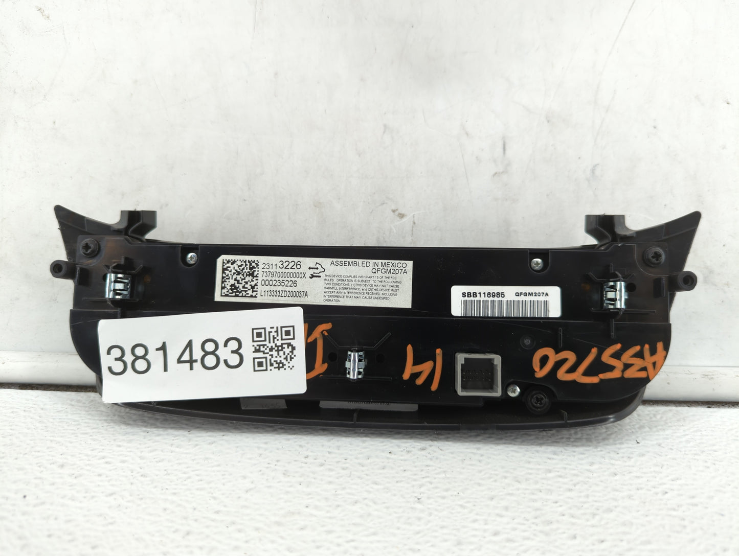 2014 Chevrolet Impala Climate Control Module Temperature AC/Heater Replacement P/N:23113226 Fits OEM Used Auto Parts - Oemus
