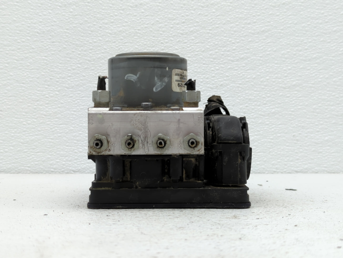 2014-2016 Chevrolet Impala ABS Pump Control Module Replacement P/N:23183129 Fits Fits 2014 2015 2016 OEM Used Auto Parts - O