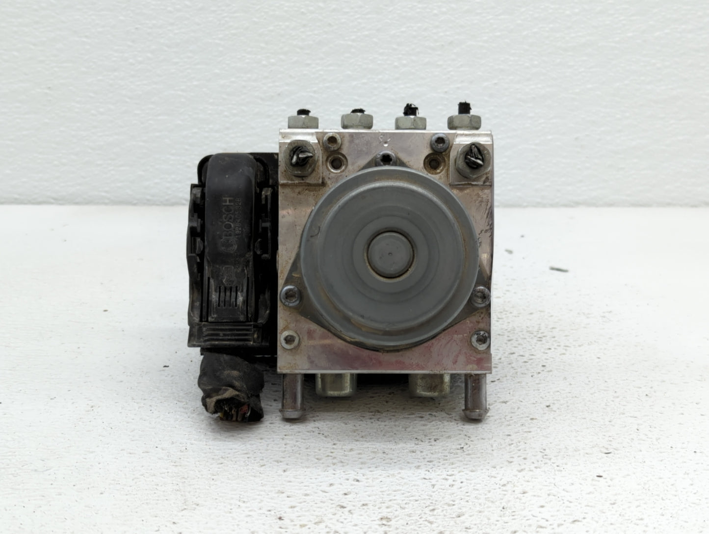 2014-2016 Chevrolet Impala ABS Pump Control Module Replacement P/N:23183129 Fits Fits 2014 2015 2016 OEM Used Auto Parts - O