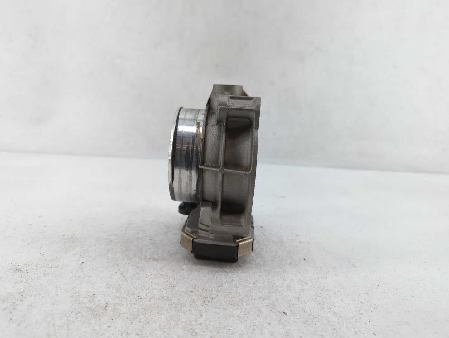 2012-2020 Chevrolet Impala Throttle Body P/N:12670981AA 12632172BA Fits OEM Used Auto Parts - Oemusedautoparts1.com