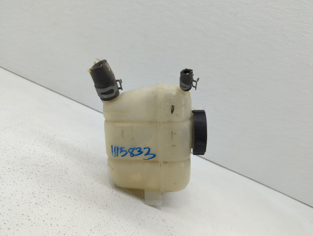 2014 Chevrolet Impala Radiator Coolant Overflow Expansion Tank Bottle 414160 - Oemusedautoparts1.com