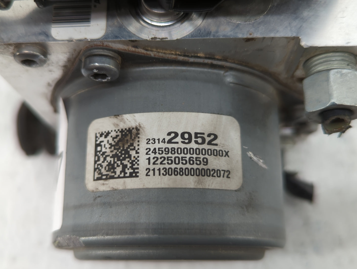 2014-2016 Chevrolet Impala ABS Pump Control Module Replacement P/N:23142952 23492832, 23183129 Fits Fits 2014 2015 2016 OEM 