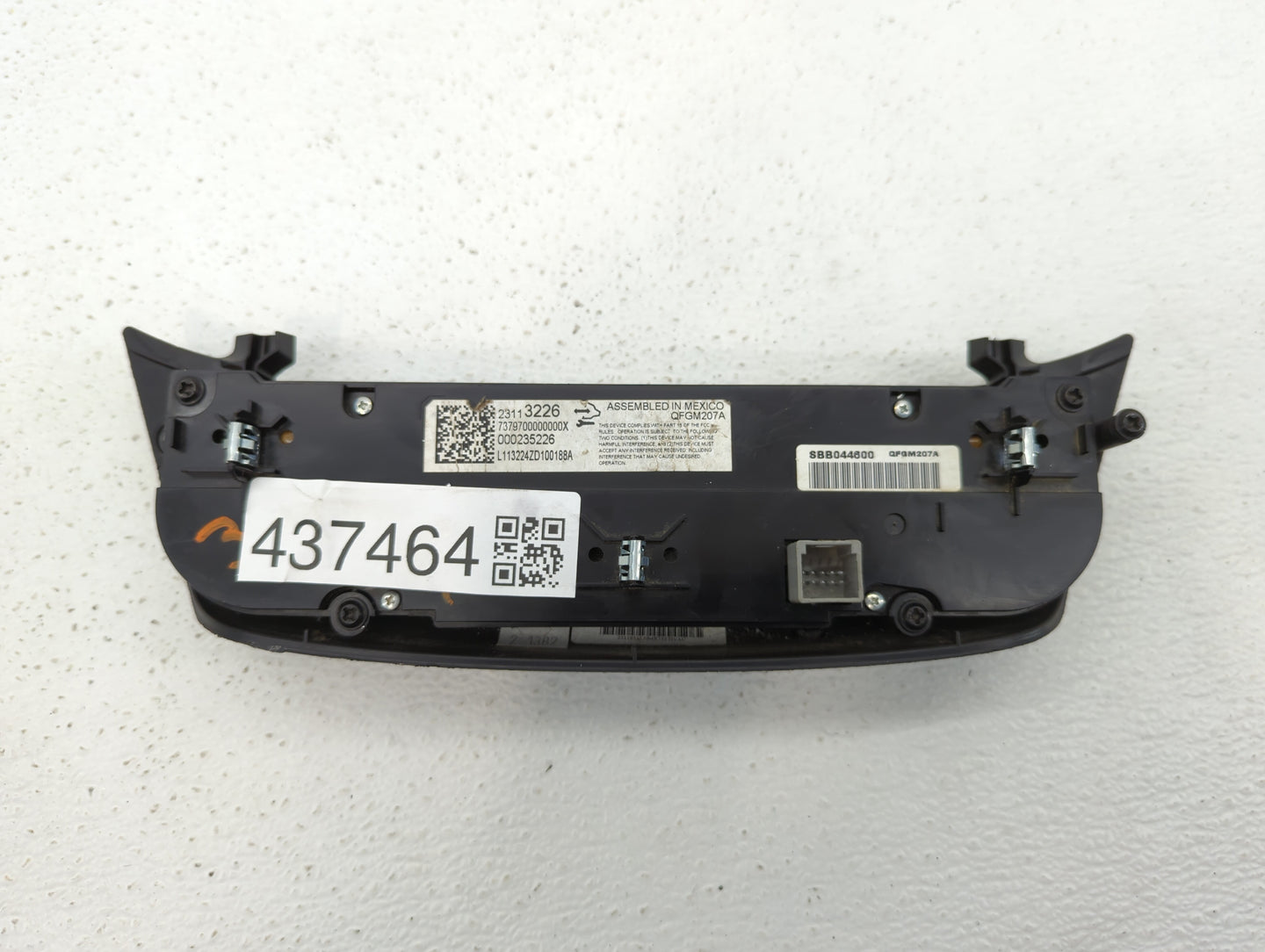 2014 Chevrolet Impala Climate Control Module Temperature AC/Heater Replacement P/N:23113226 Fits OEM Used Auto Parts - Oemus