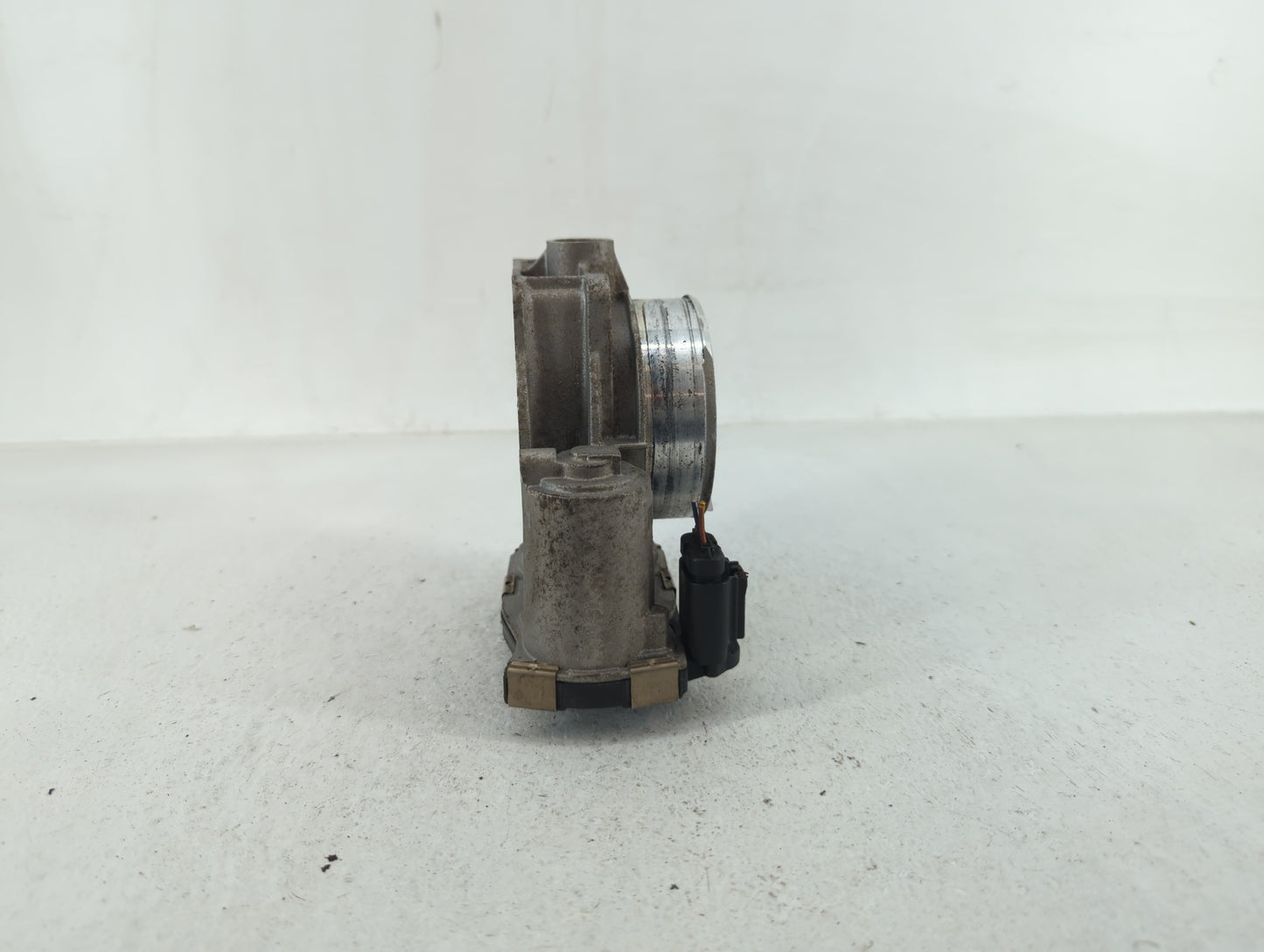 2012-2020 Chevrolet Impala Throttle Body P/N:12670981AA 12632172BA Fits OEM Used Auto Parts - Oemusedautoparts1.com