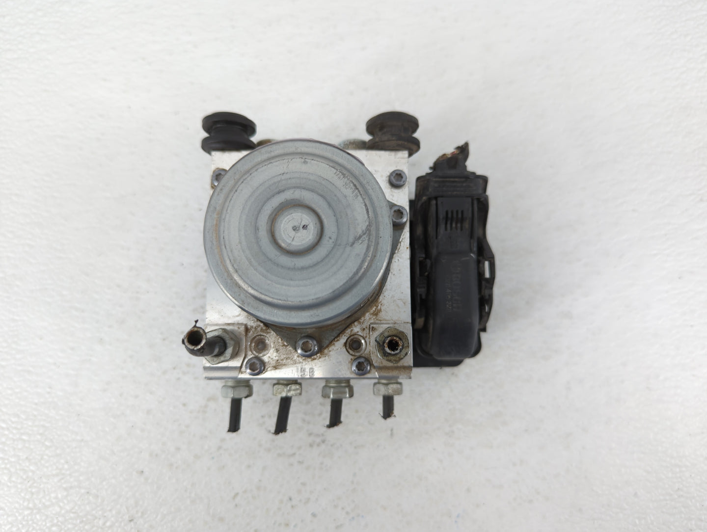2014-2016 Chevrolet Impala ABS Pump Control Module Replacement P/N:22995061 23492832, 23183129 Fits Fits 2014 2015 2016 OEM 