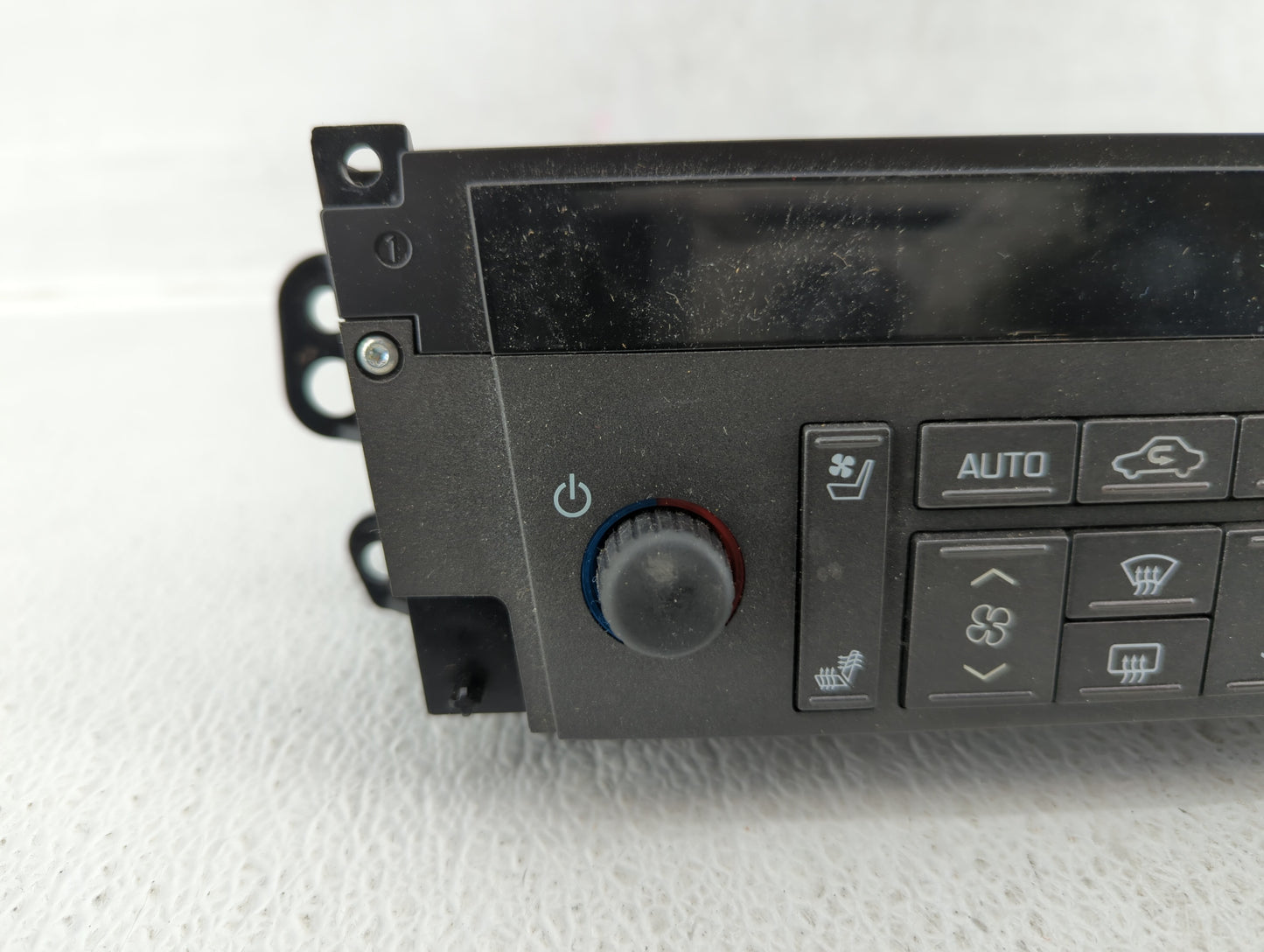 2014 Chevrolet Impala Climate Control Module Temperature AC/Heater Replacement P/N:25839374 23113226 Fits OEM Used Auto Part