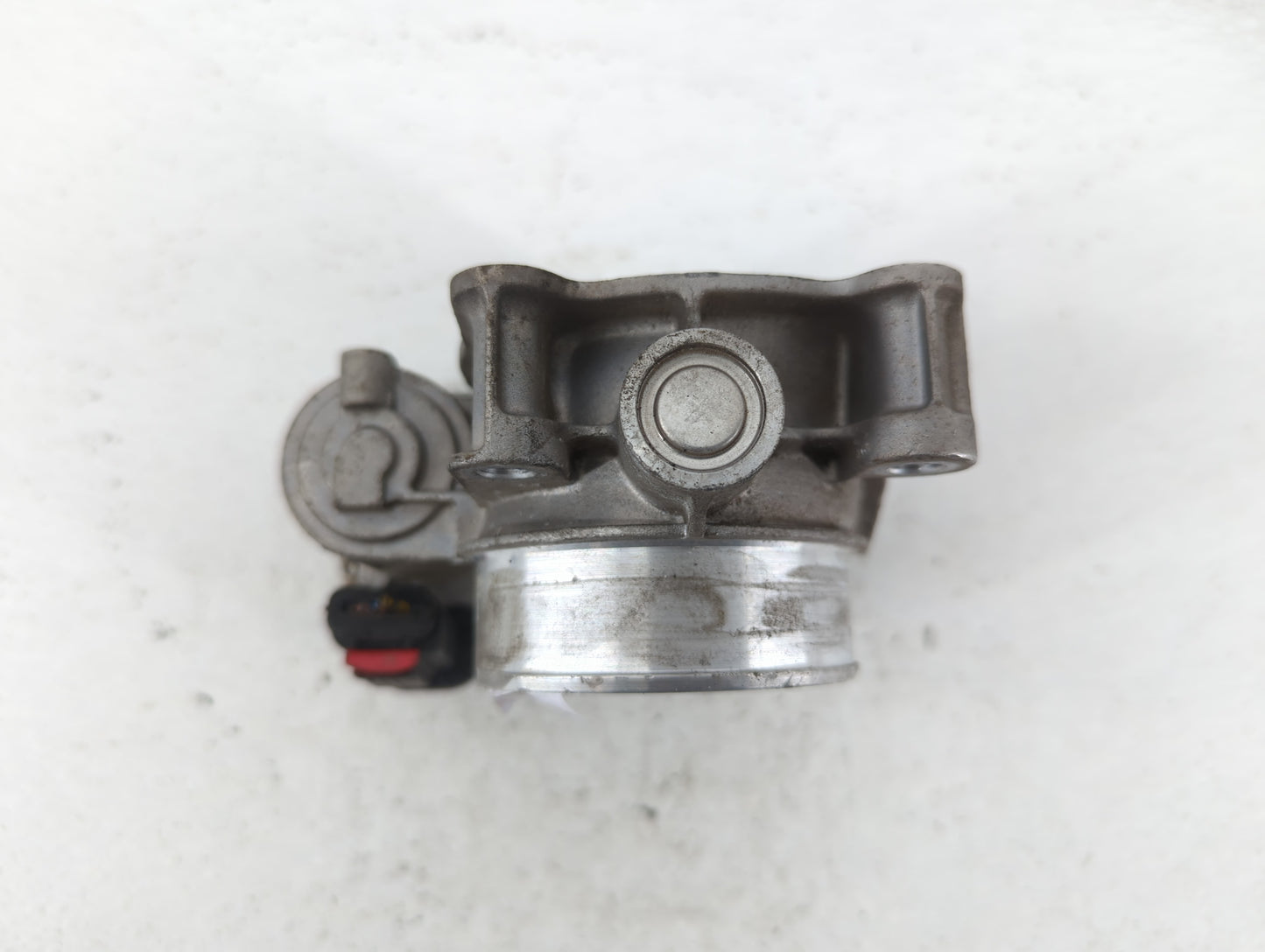 2014-2015 Chevrolet Impala Throttle Body P/N:12627217DA Fits Fits 2013 2014 2015 2017 2018 2019 2020 OEM Used Auto Parts - O