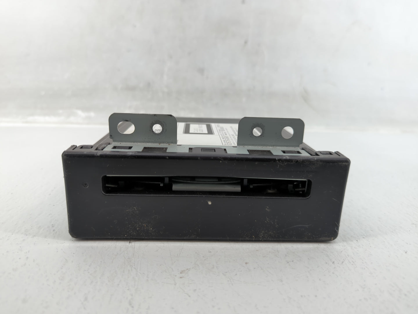 2014 Chevrolet Impala Radio AM FM Cd Player Receiver Replacement P/N:23118961 Fits Fits 2015 OEM Used Auto Parts - Oemusedau
