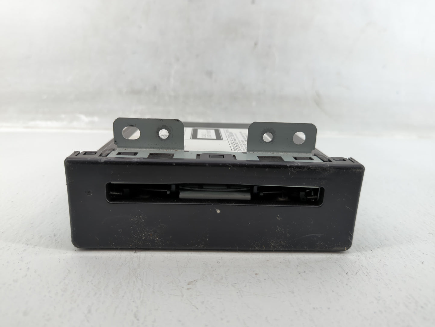 2014 Chevrolet Impala Radio AM FM Cd Player Receiver Replacement P/N:23118961 Fits Fits 2015 OEM Used Auto Parts - Oemusedau