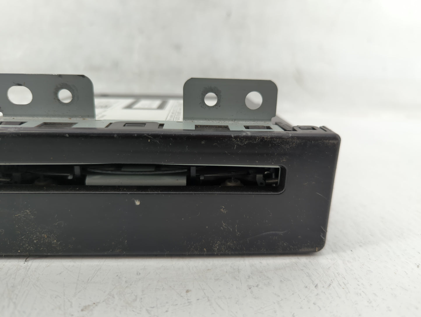 2014 Chevrolet Impala Radio AM FM Cd Player Receiver Replacement P/N:23118961 Fits Fits 2015 OEM Used Auto Parts - Oemusedau