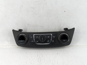 2014 Chevrolet Impala Climate Control Module Temperature AC/Heater Replacement P/N:23113226 Fits OEM Used Auto Parts - Oemus