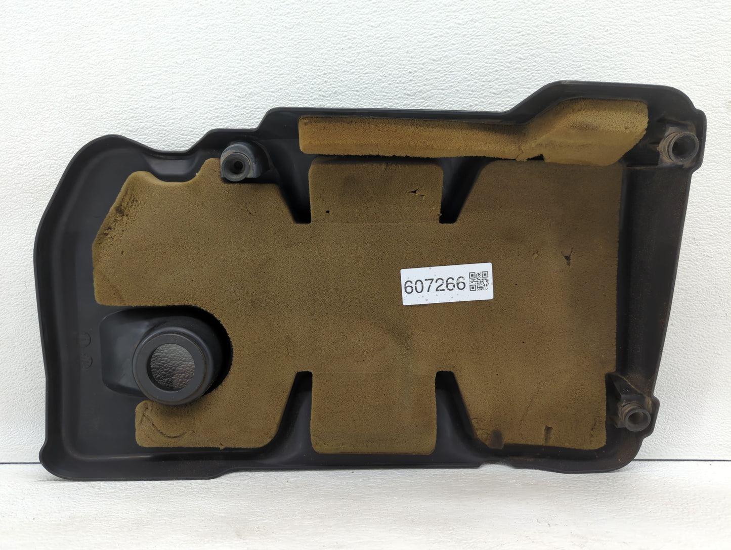 2014 Chevrolet Impala Engine Cover - Oemusedautoparts1.com