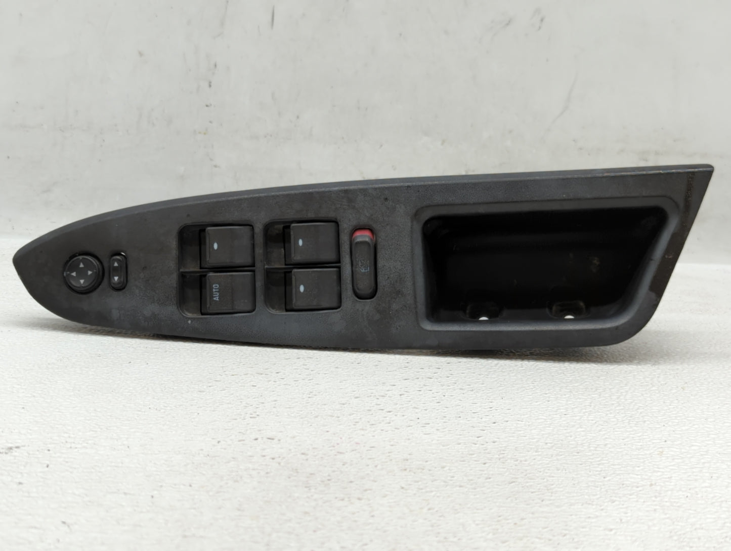 2009-2016 Chevrolet Impala Master Power Window Switch Replacement Driver Side Left P/N:25828893 Fits OEM Used Auto Parts - O