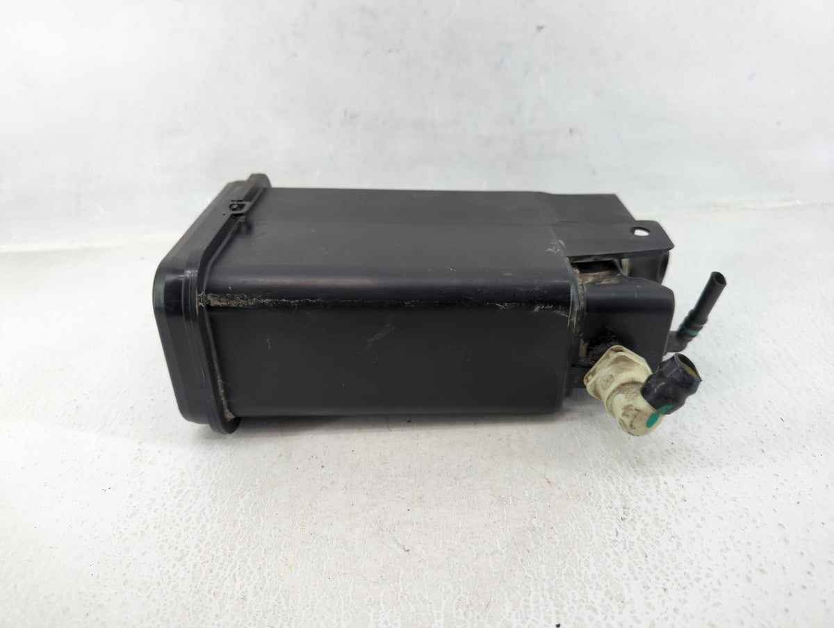 2014 Chevrolet Impala Fuel Vapor Charcoal Canister 611162 - Oemusedautoparts1.com