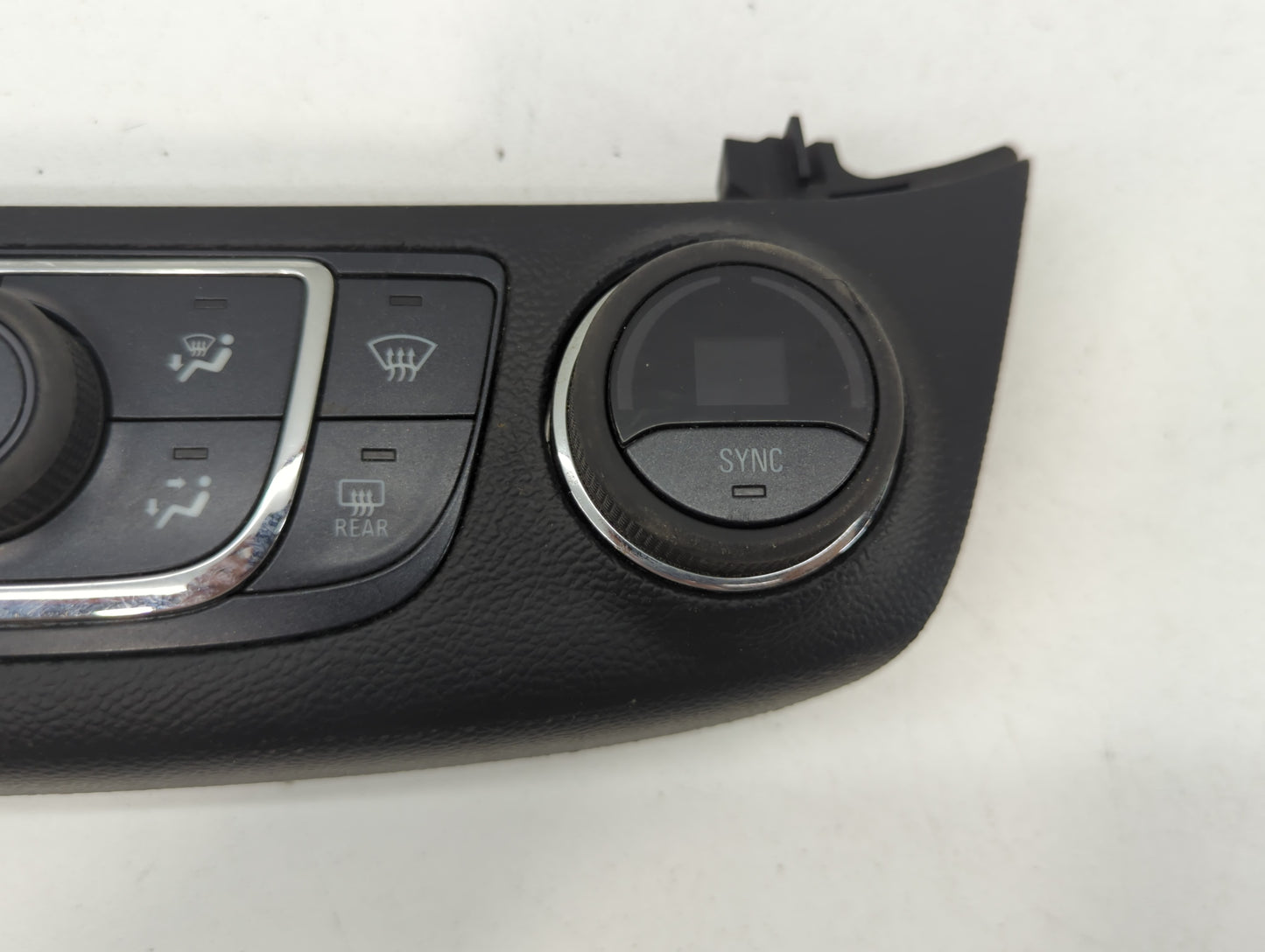 2014 Chevrolet Impala Climate Control Module Temperature AC/Heater Replacement P/N:23113226 Fits OEM Used Auto Parts - Oemus