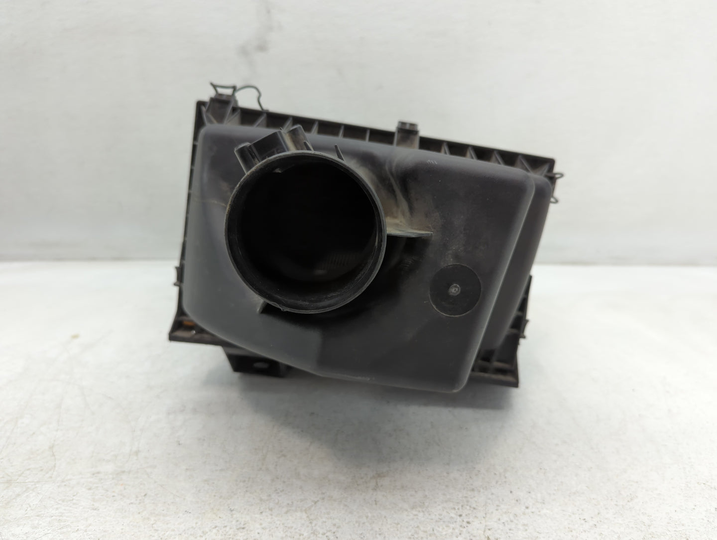 2012-2016 Chevrolet Impala Air Cleaner Intake-duct Hose Tube 677646 - Oemusedautoparts1.com