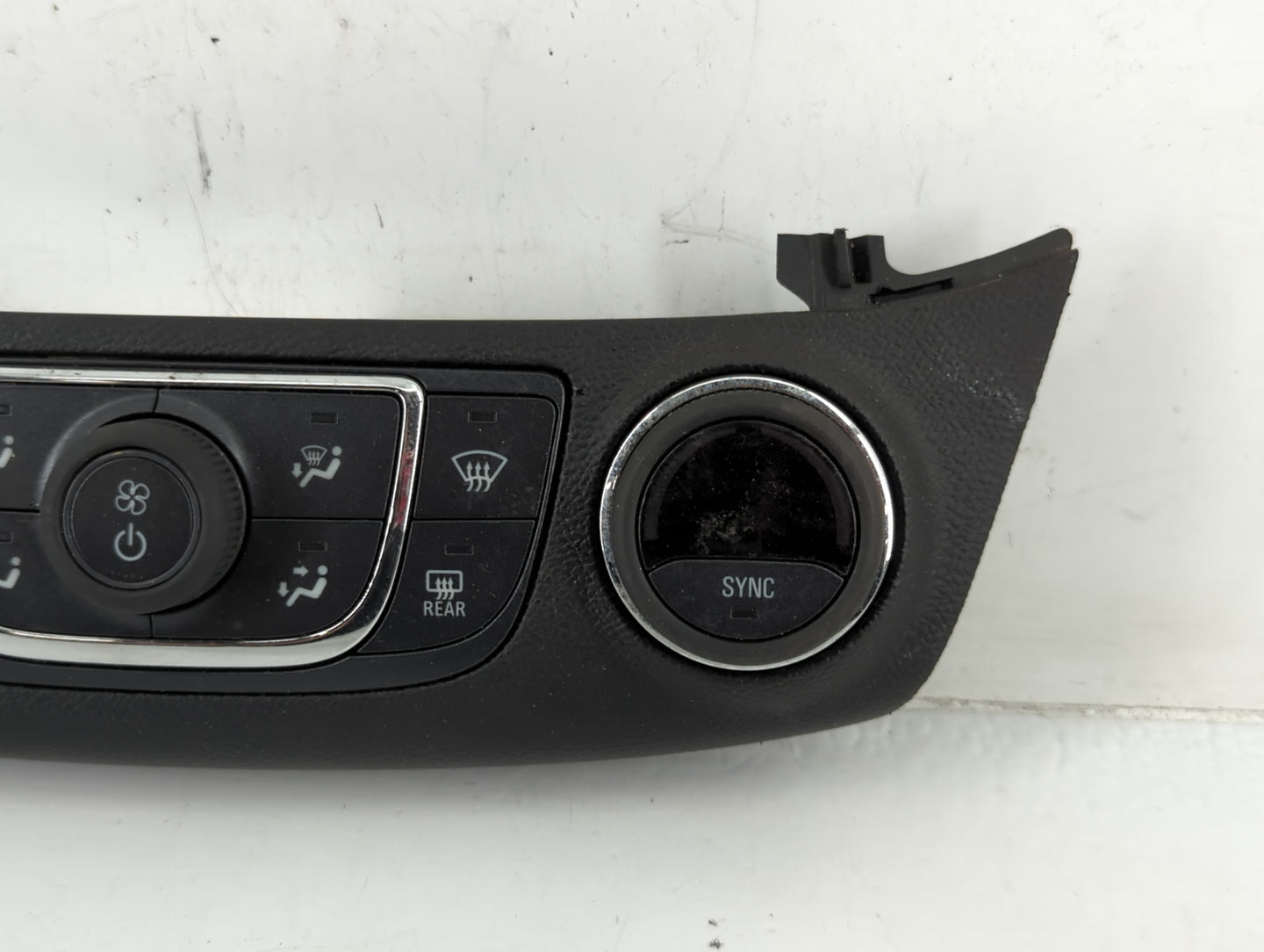 2014 Chevrolet Impala Climate Control Module Temperature AC/Heater Replacement P/N:23453509 23113226 Fits OEM Used Auto Part