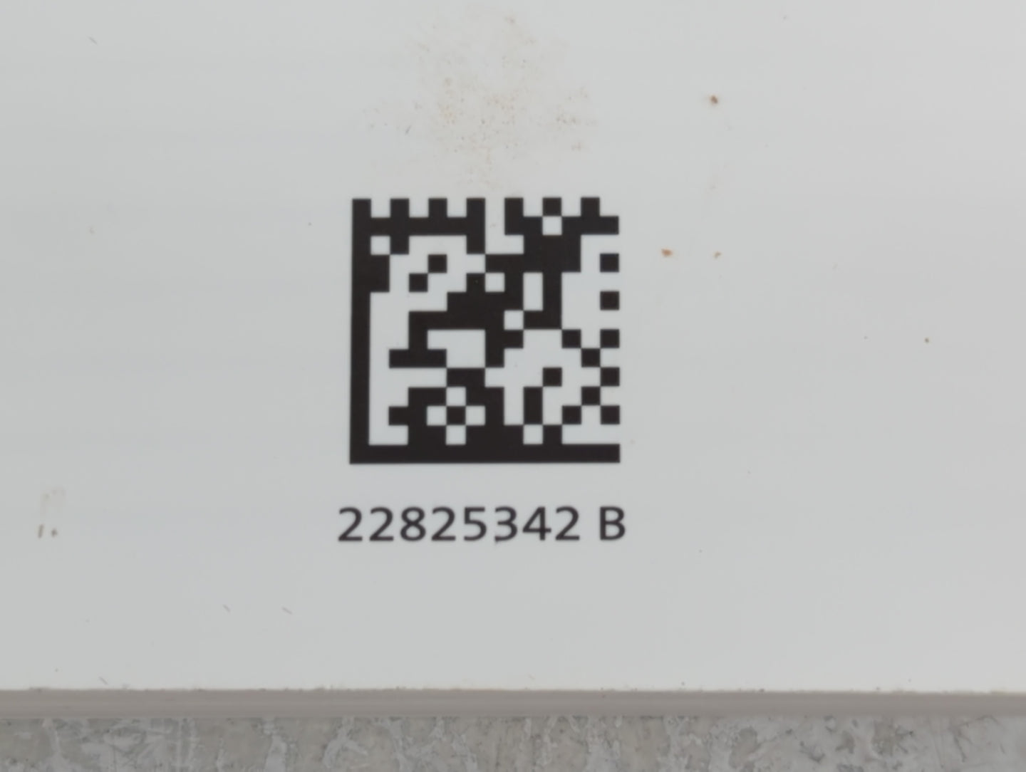 2014 Chevrolet Impala Owners Manual Book Guide P/N:22825342 B OEM Used Auto Parts - Oemusedautoparts1.com