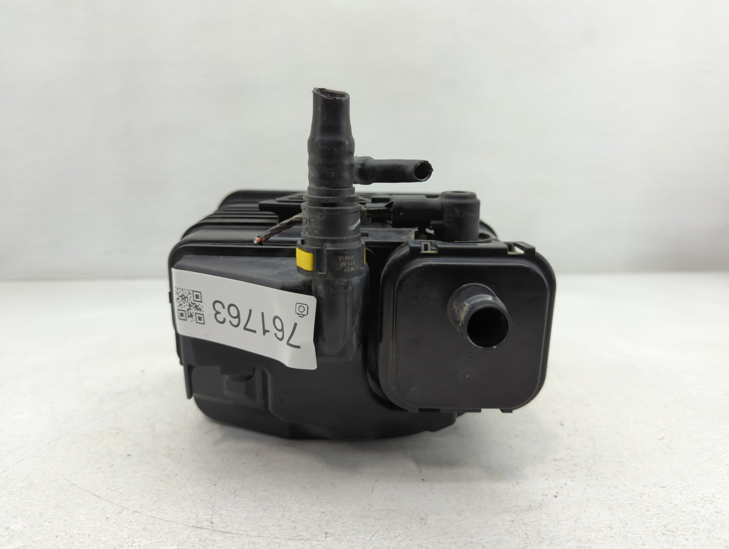 2014 Chevrolet Impala Fuel Vapor Charcoal Canister 761763 - Oemusedautoparts1.com