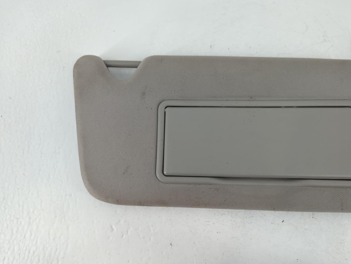 2006-2016 Chevrolet Impala Sun Visor Shade Replacement Passenger Right Mirror Fits OEM Used Auto Parts - Oemusedautoparts1.c