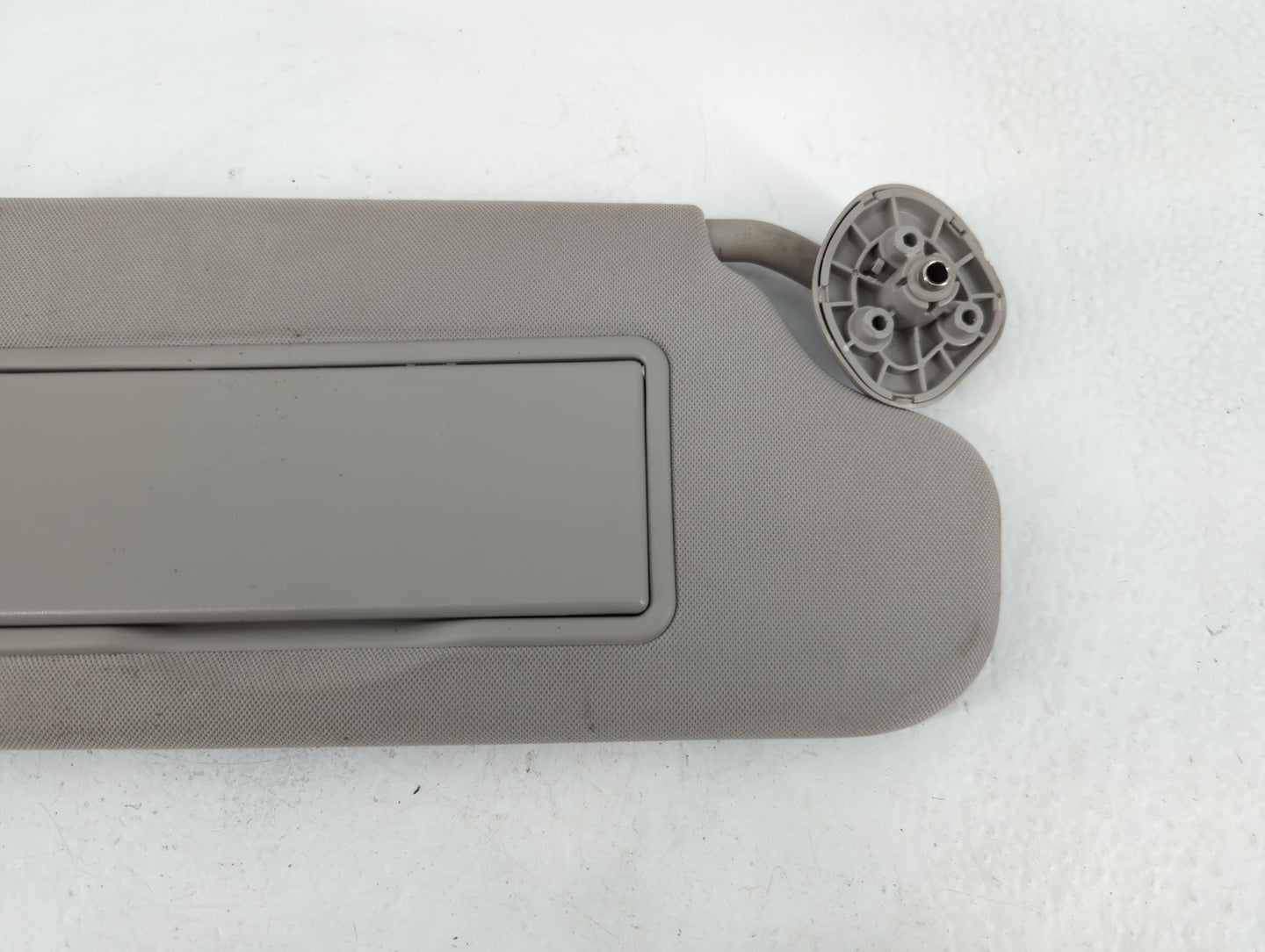 2006-2016 Chevrolet Impala Sun Visor Shade Replacement Passenger Right Mirror Fits OEM Used Auto Parts - Oemusedautoparts1.c