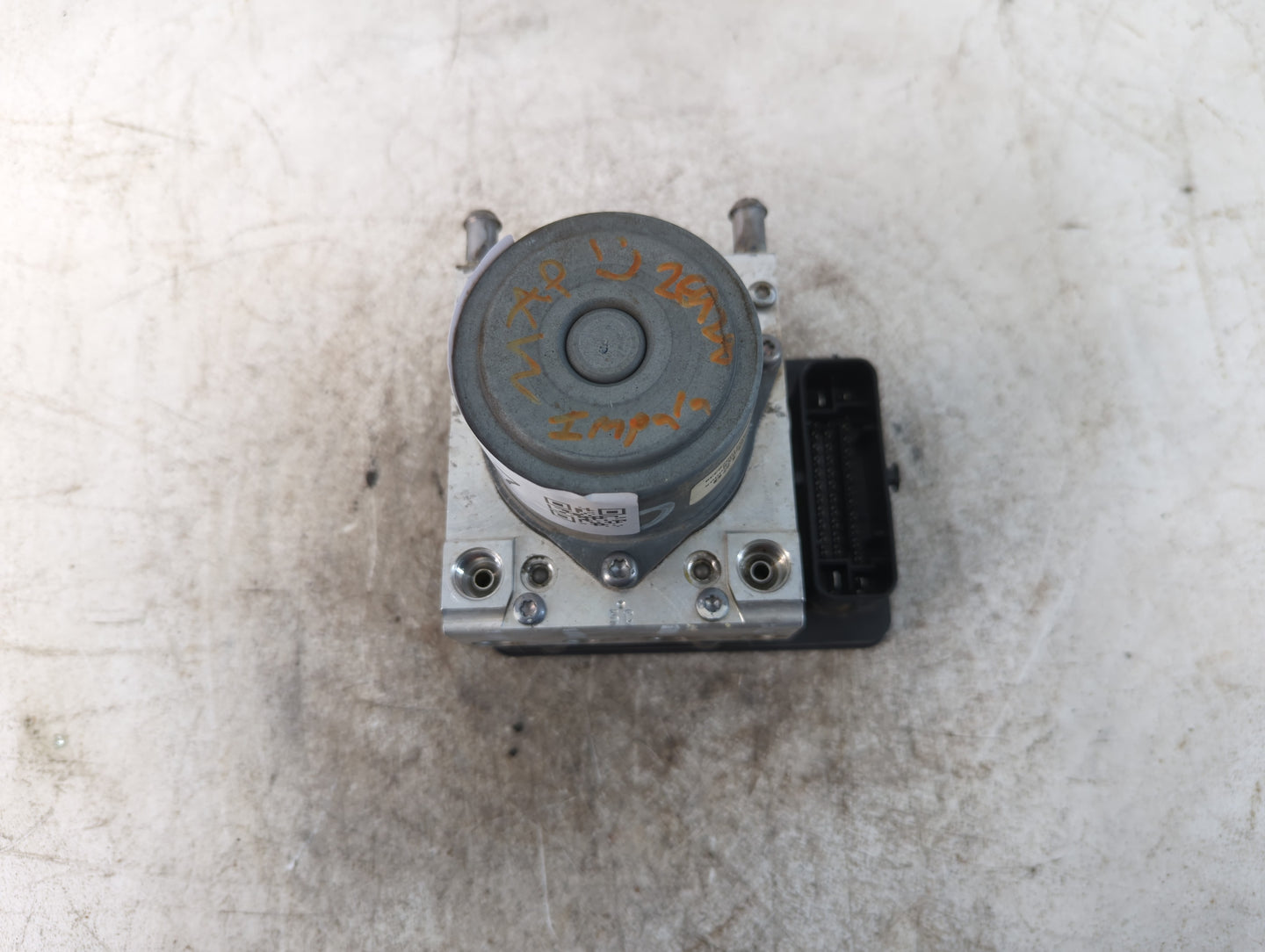 2014-2016 Chevrolet Impala ABS Pump Control Module Replacement P/N:23183129 Fits Fits 2014 2015 2016 OEM Used Auto Parts - O