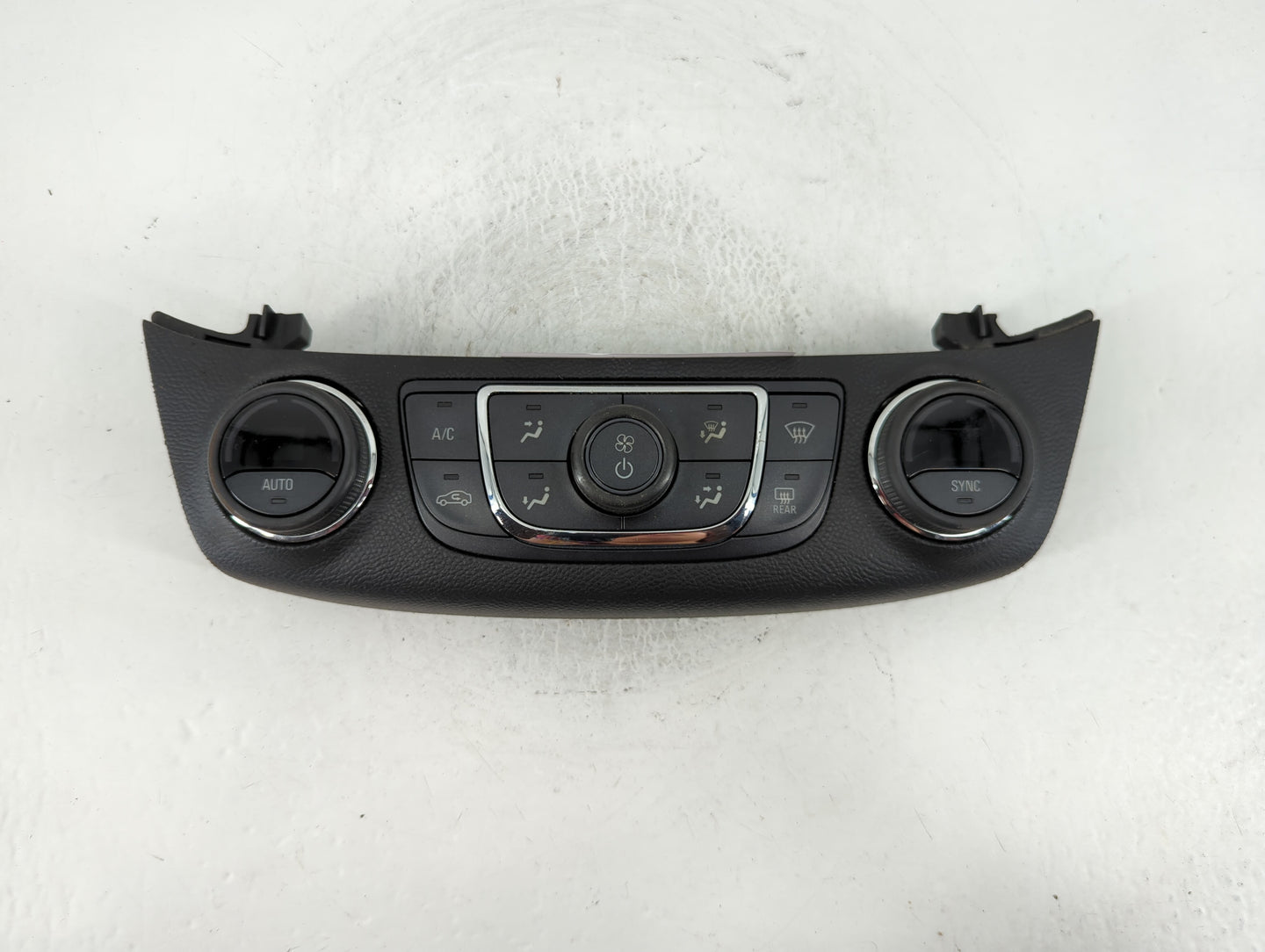 2014 Chevrolet Impala Climate Control Module Temperature AC/Heater Replacement P/N:23113226 Fits OEM Used Auto Parts - Oemus