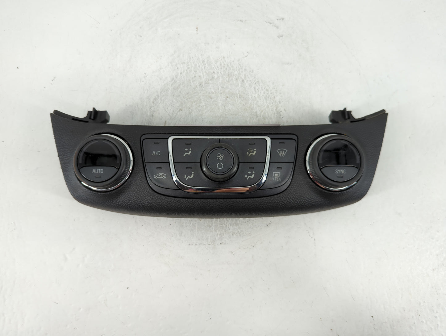 2014 Chevrolet Impala Climate Control Module Temperature AC/Heater Replacement P/N:23113226 Fits OEM Used Auto Parts - Oemus