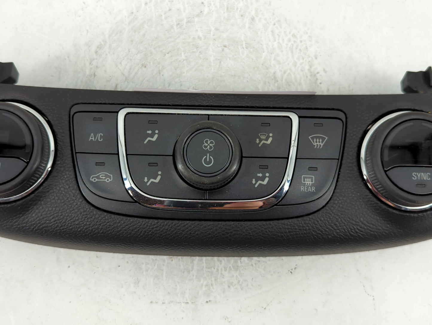 2014 Chevrolet Impala Climate Control Module Temperature AC/Heater Replacement P/N:23113226 Fits OEM Used Auto Parts - Oemus